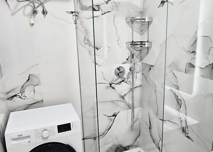 Serenity * ティラナ